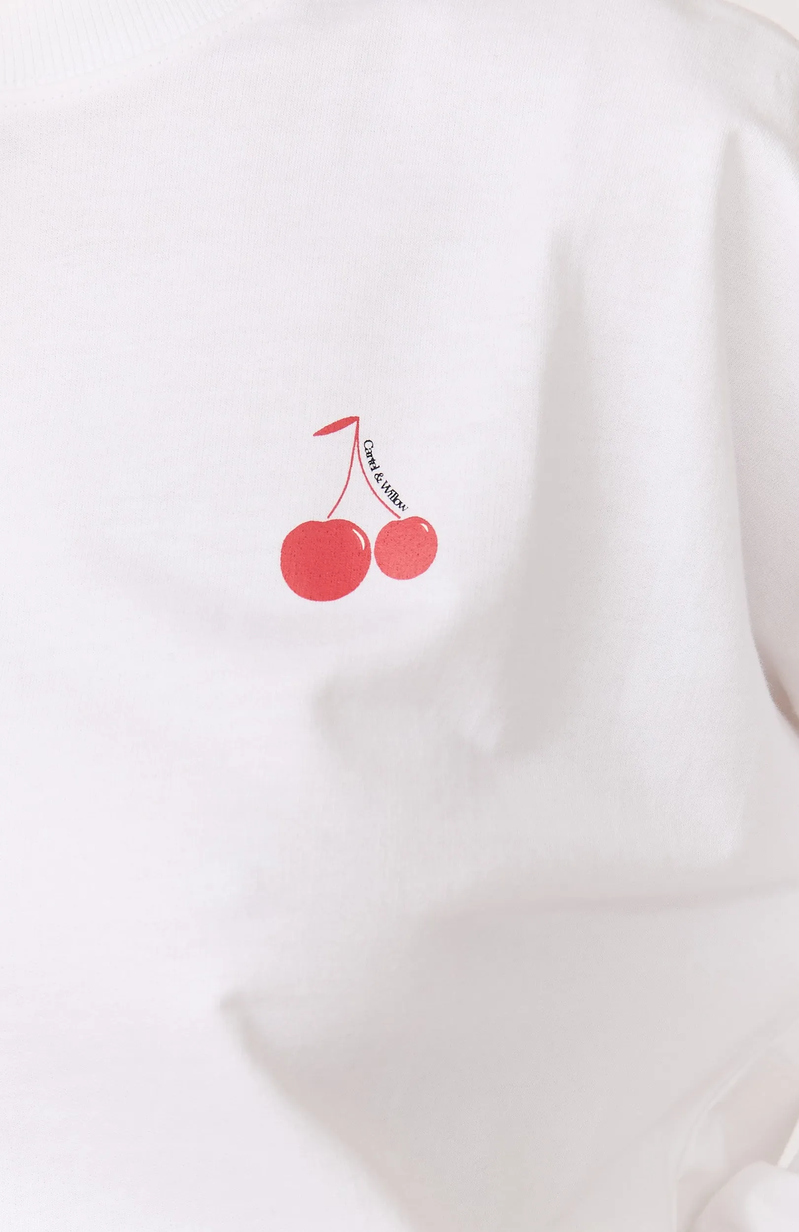 Ada Slim Sweater - White / Cherry