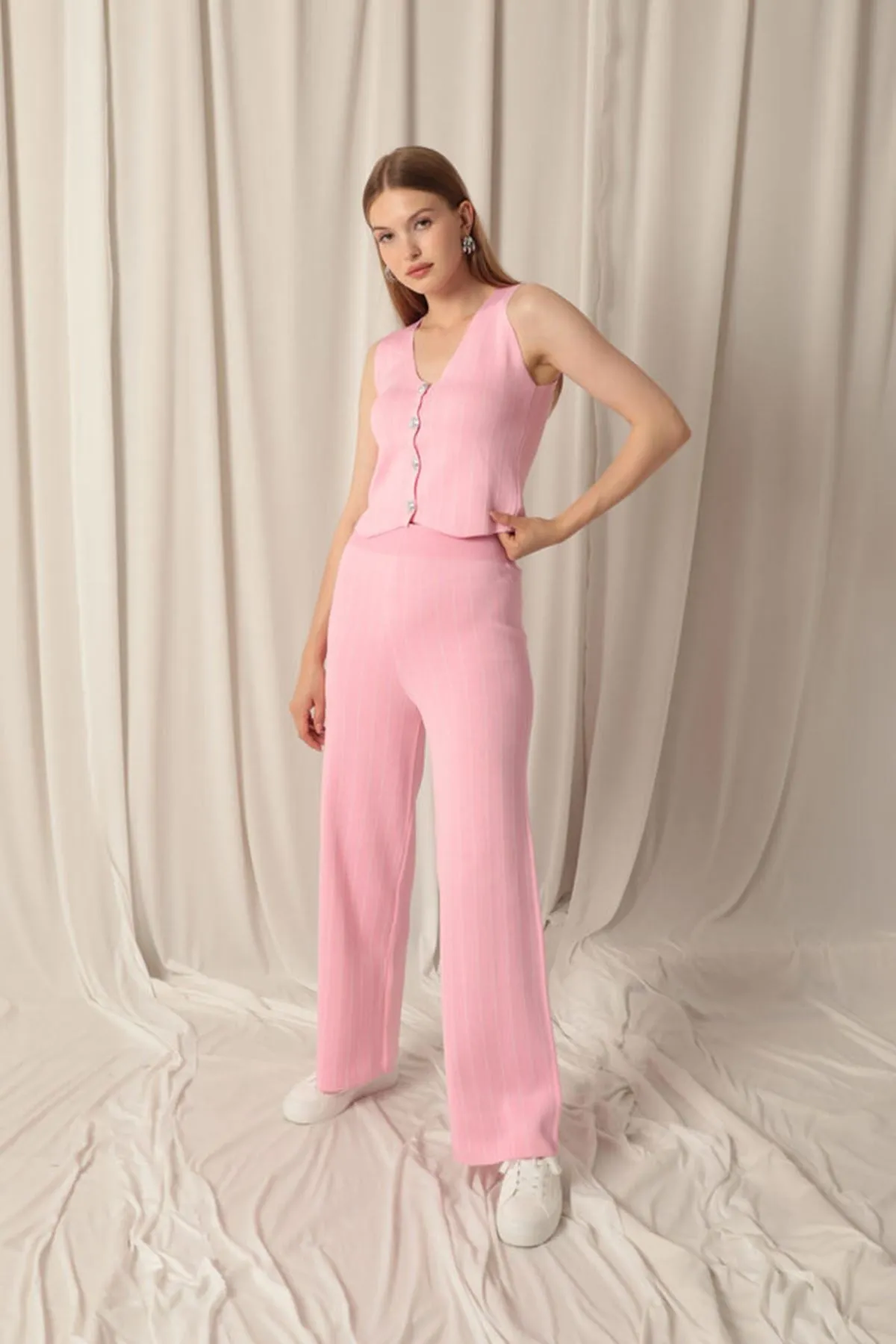 KKT Pink Women's Suit with Knitted Fabric Vest - Dartford