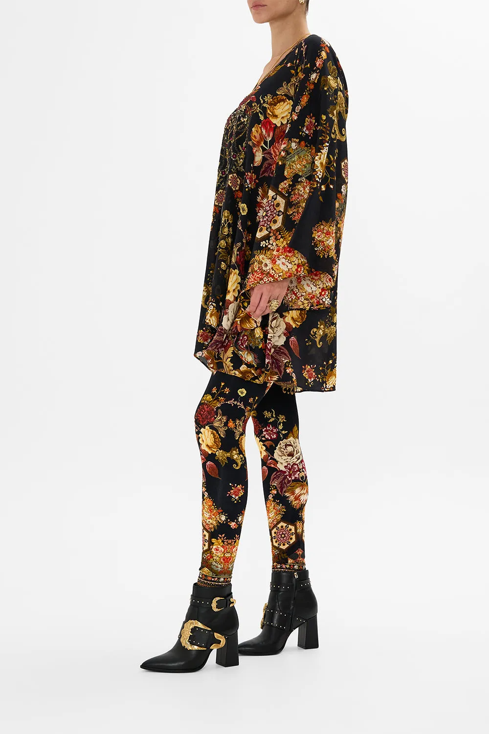 LEGGINGS STITCHED IN TIME