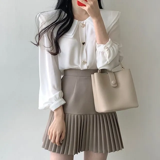 Long-Sleeve Plain Heart Button Blouse / High Waist Accordion Pleated Mini A-Line Skirt