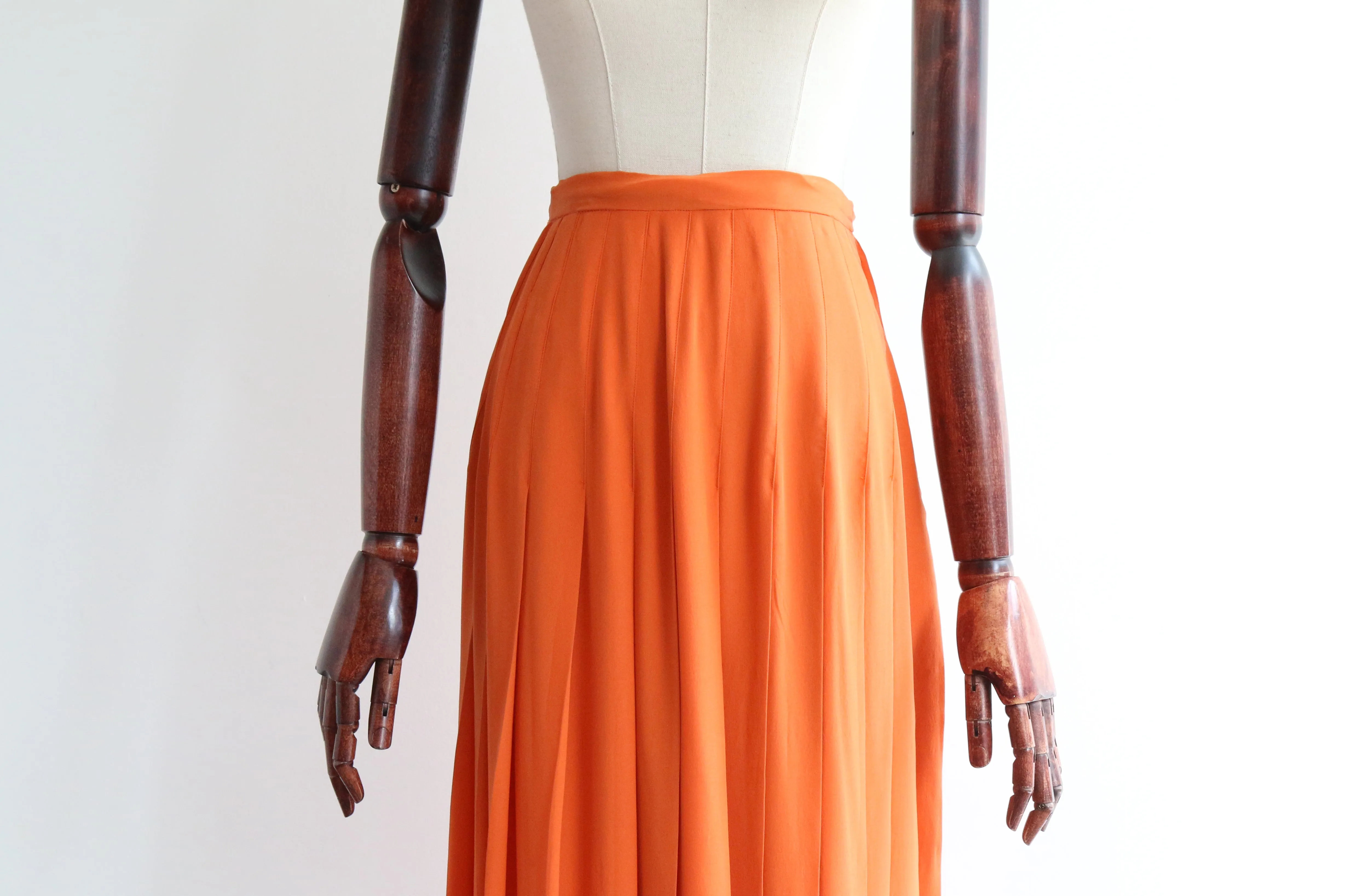 "Citrouille Orange" Vintage 1970's Jean Halm Silk Pleated Skirt UK 6 US 2