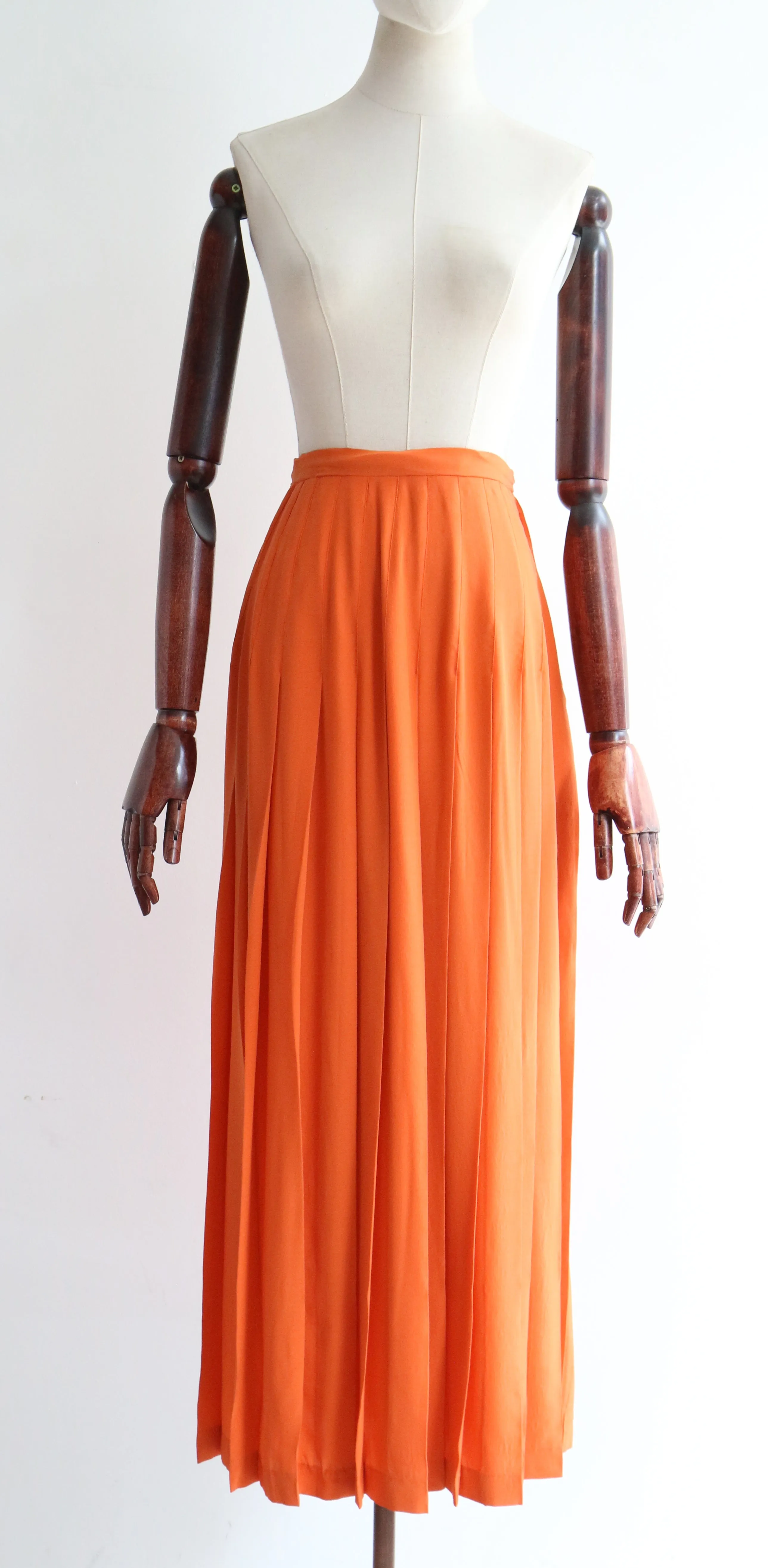 "Citrouille Orange" Vintage 1970's Jean Halm Silk Pleated Skirt UK 6 US 2