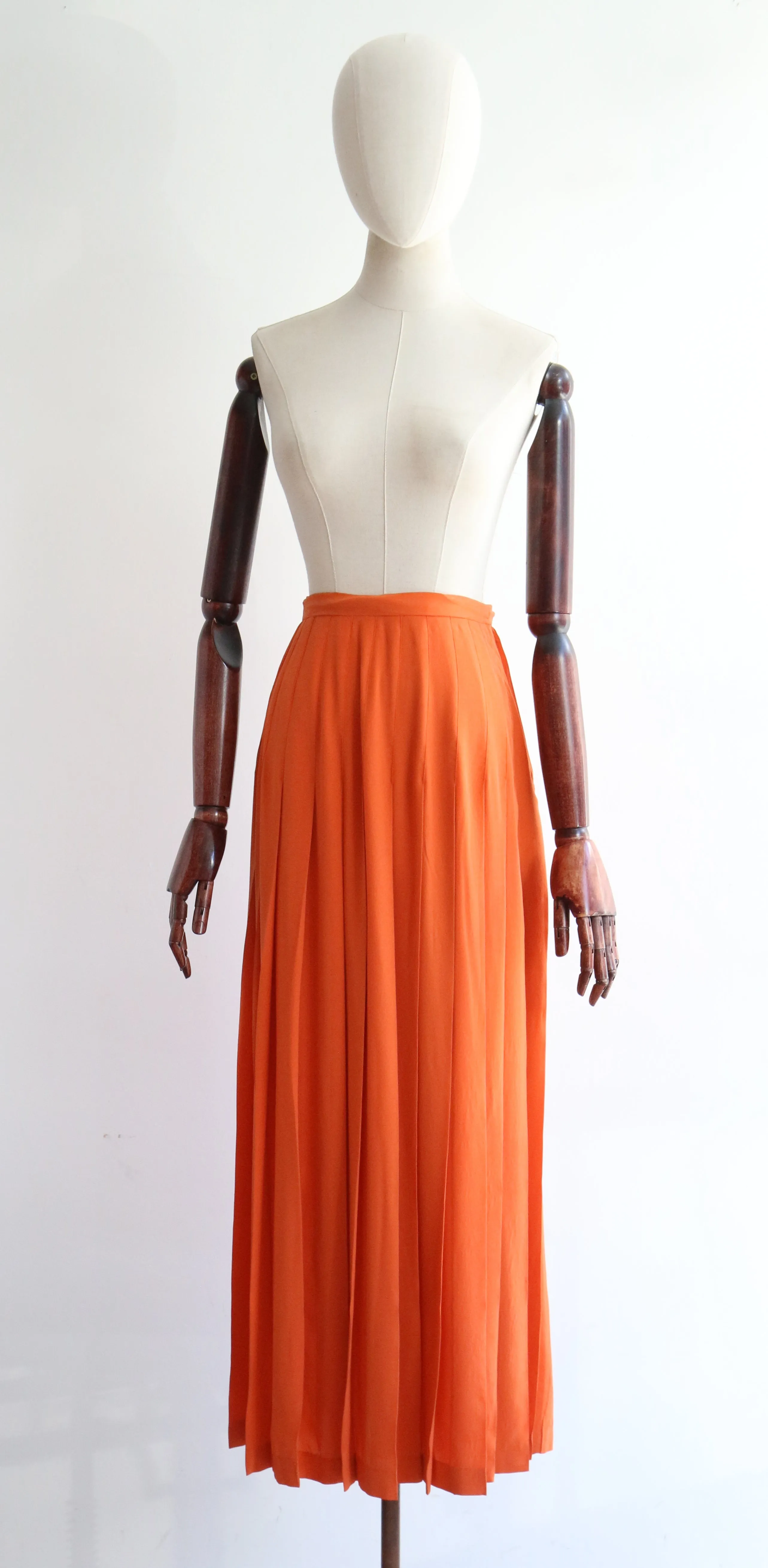 "Citrouille Orange" Vintage 1970's Jean Halm Silk Pleated Skirt UK 6 US 2