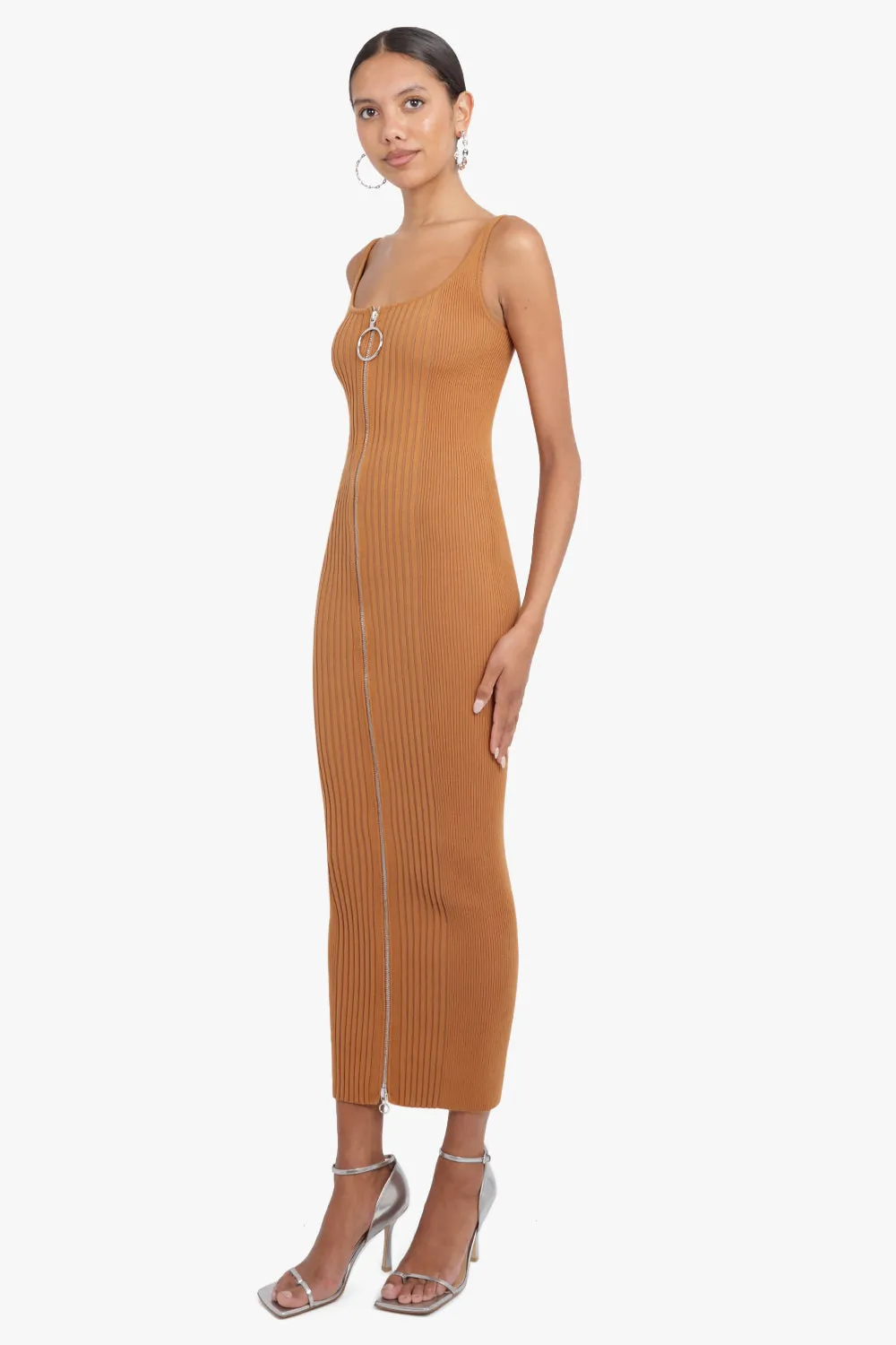 RIBBED KNIT DUAL FRONT ZIP MIDI DRESS | CAMEL