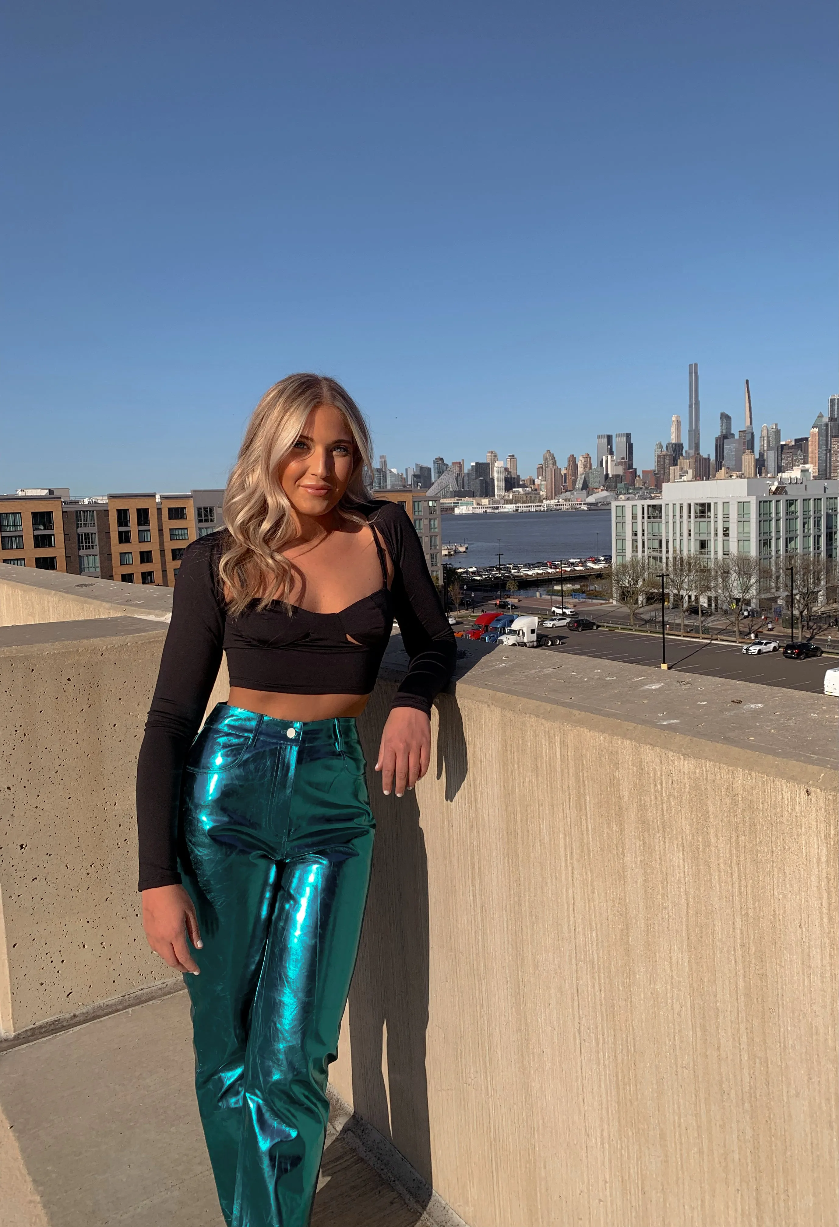 Showstopper Cut Out Top