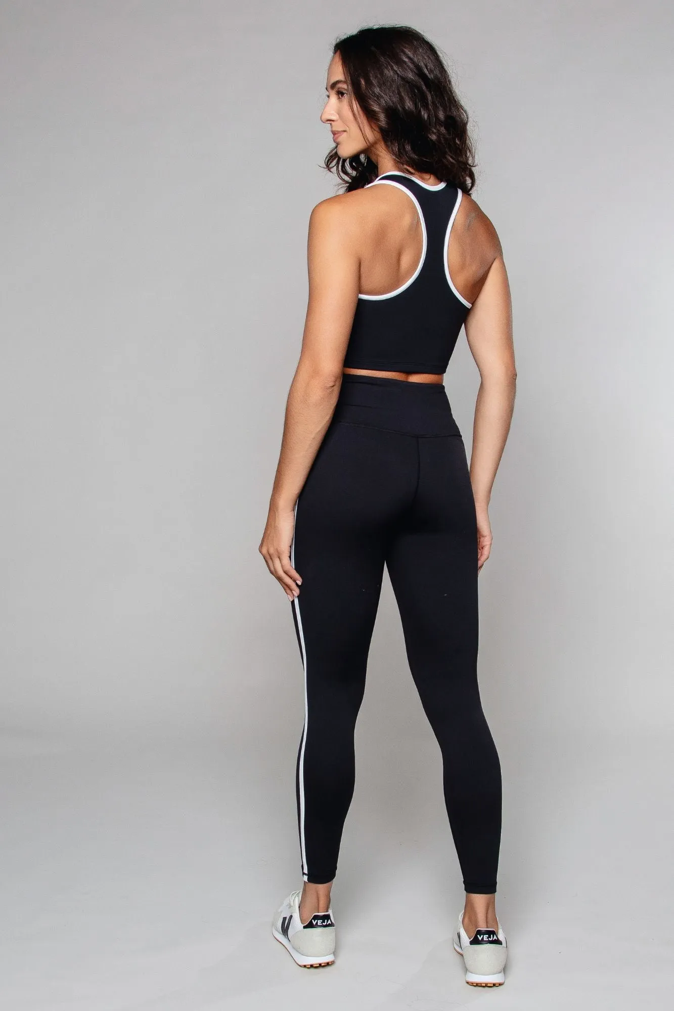 Stride Piped High Waisted Legging Black / White