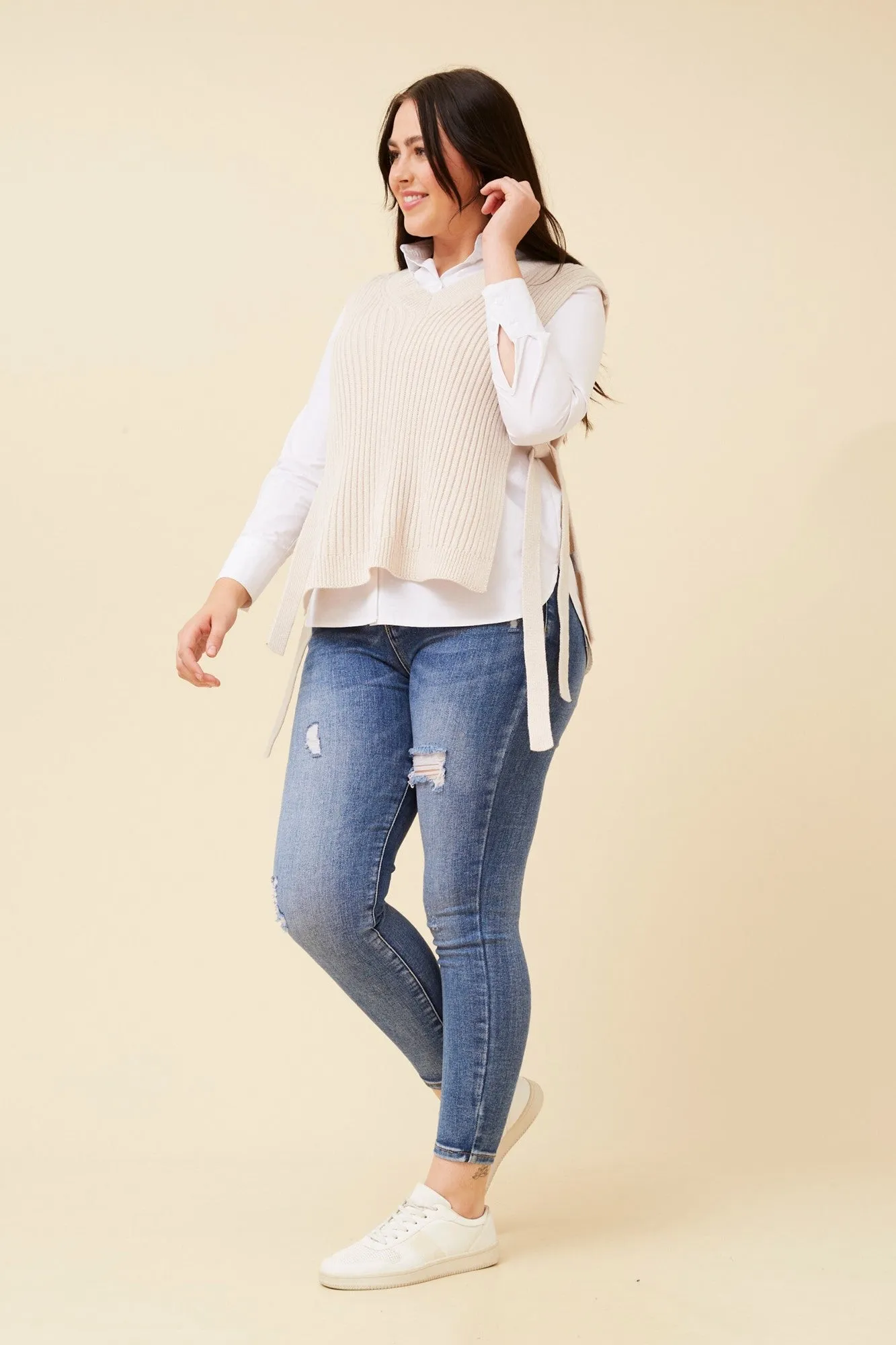 TRU SOLID KNIT VEST