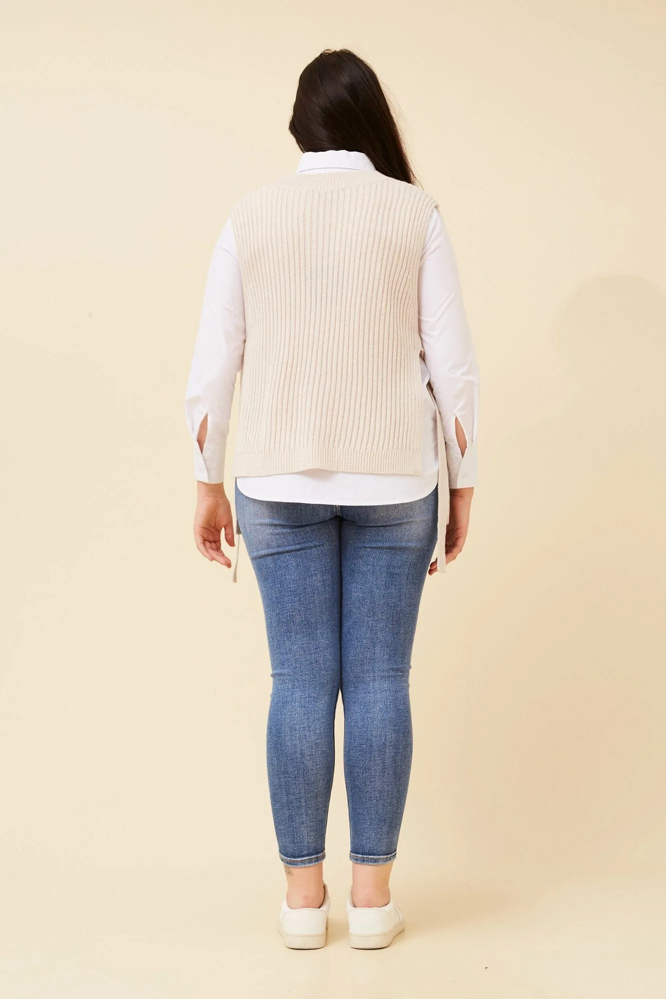 TRU SOLID KNIT VEST