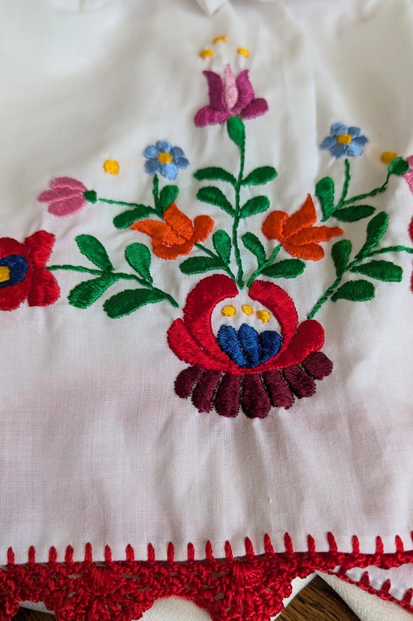 Vintage Hungarian Peasant Boho Blouse